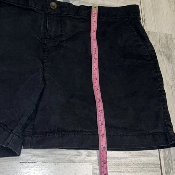 Old Navy shorts. Size 14. - Picture 6 of 6